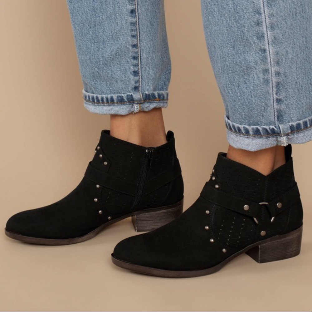Frontier Black Western Flair Harness Ankle Boot